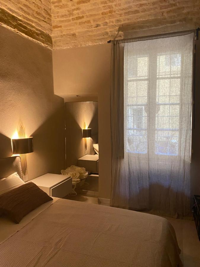 Parma Centro House Apartment ภายนอก รูปภาพ